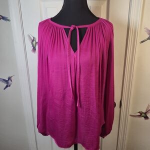 JLo Flirty Magenta Fuchsia Boho Keyhole Neckline Tunic Blouse M Billow Sleeves